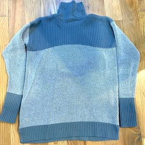 Lululemon sweater